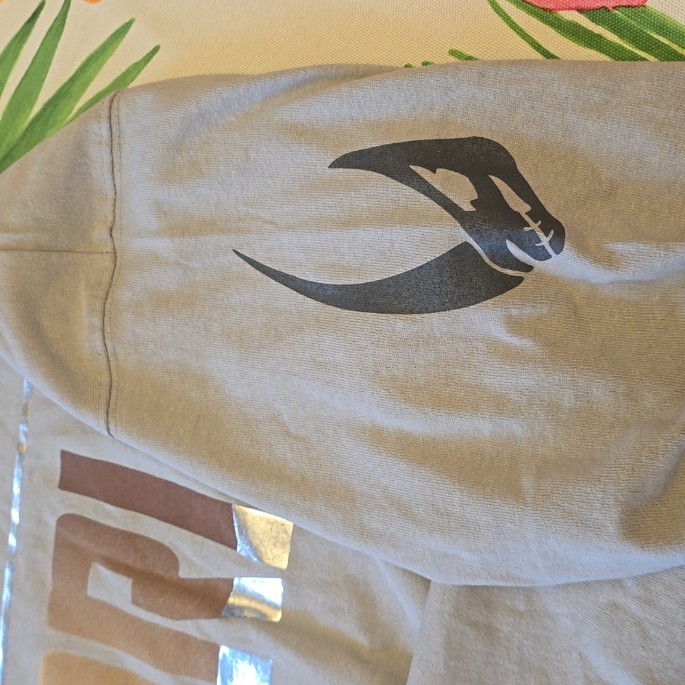 NWT Mandalorian Spirit Jersey, Unisex Small - Picture 3 of 5